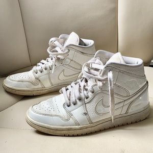 Nike Air Jordan 1 Retro OG high top sneakers